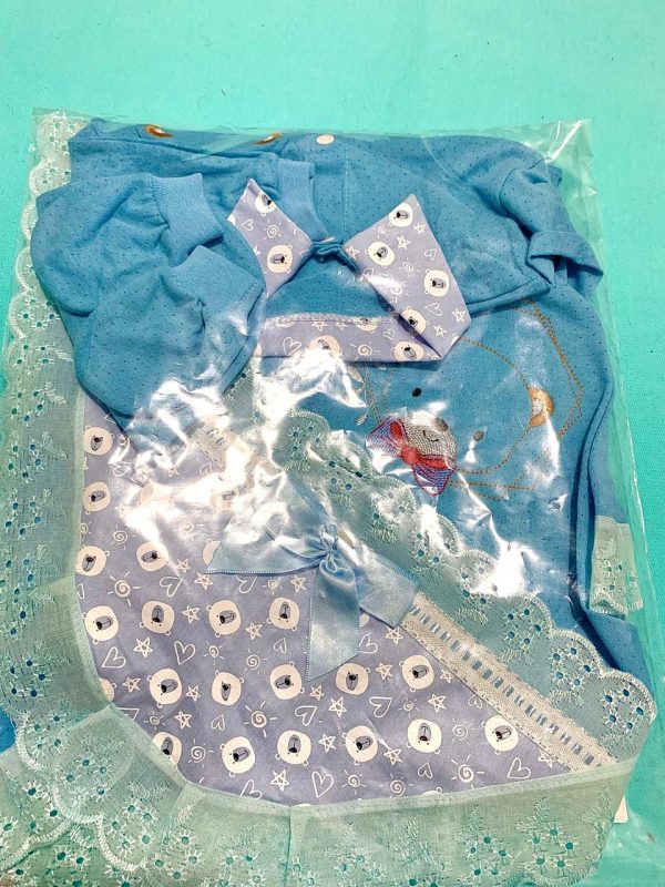 Saída de maternidade 4 peças com manta - Image 5